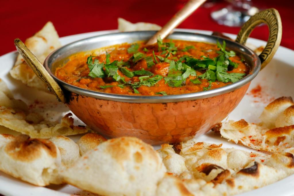Savor the Spice: Top Indian Curries to Try